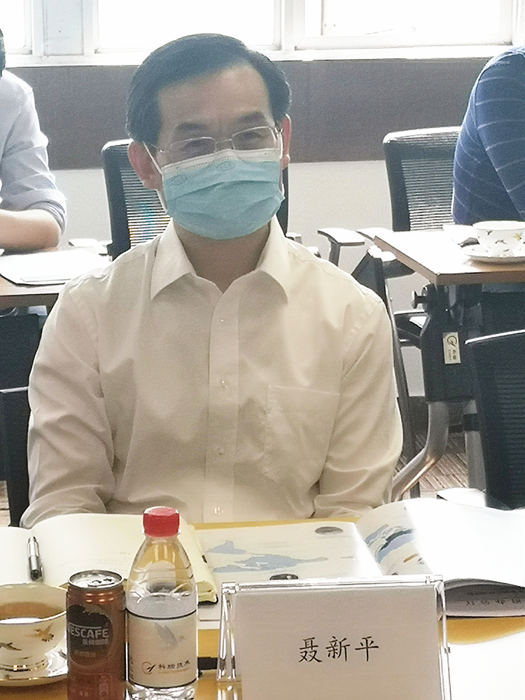 副市长一行调研公司技术.jpg 副市长一行调研公司技术.jpg